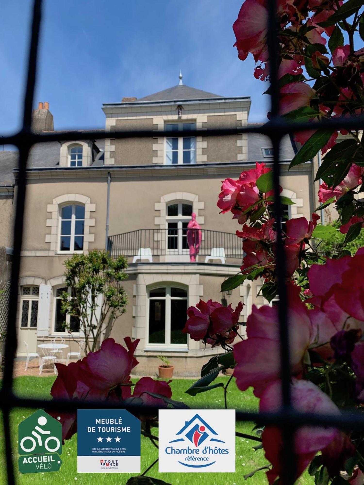 Maison Bout Du Monde Angers Hyper Centre Exterior foto
